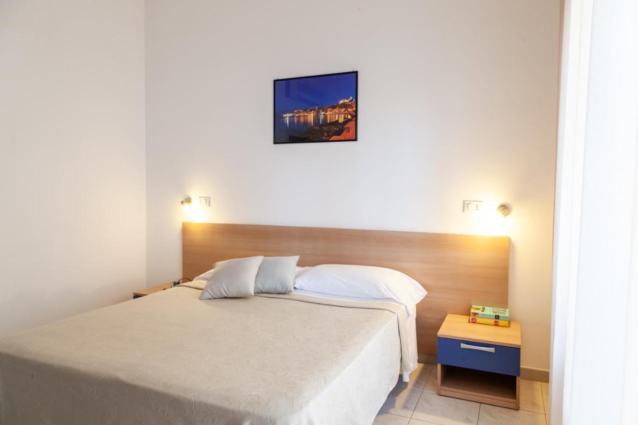 Double Basic Room,1195722406:JPEG