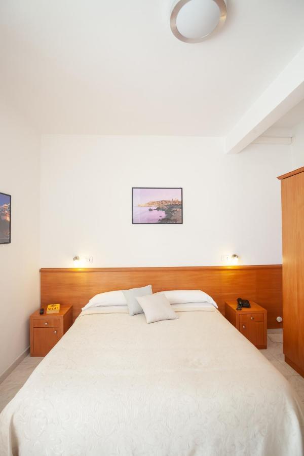 Superior Family Room (2 Adults + 2 Children),1195721563:JPEG